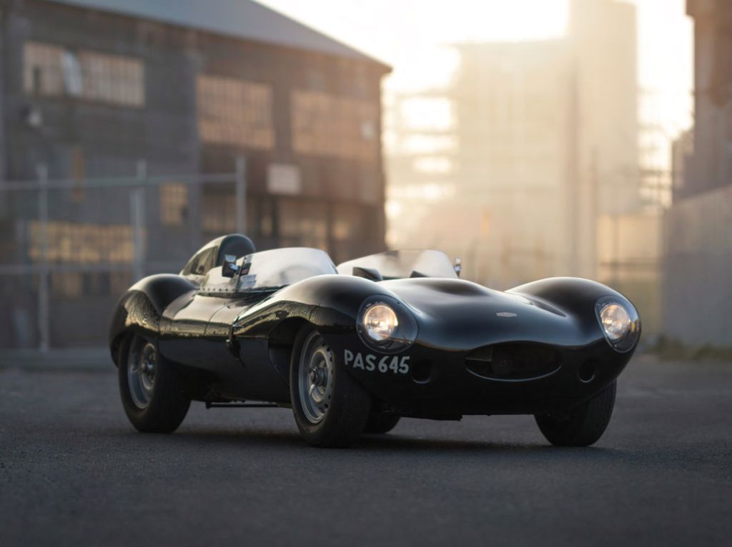 1955 Jaguar D-Type Review