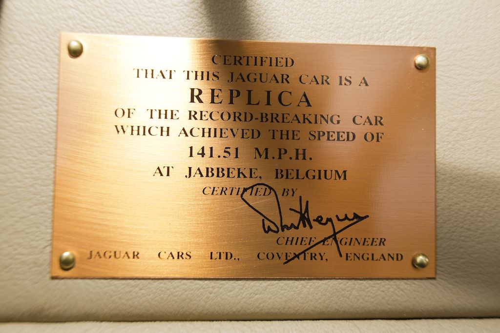 Jaguar XK140 sign