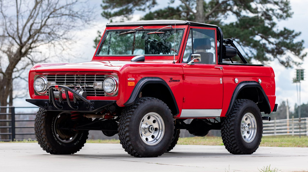 Ford_Bronco_history_1971-modified