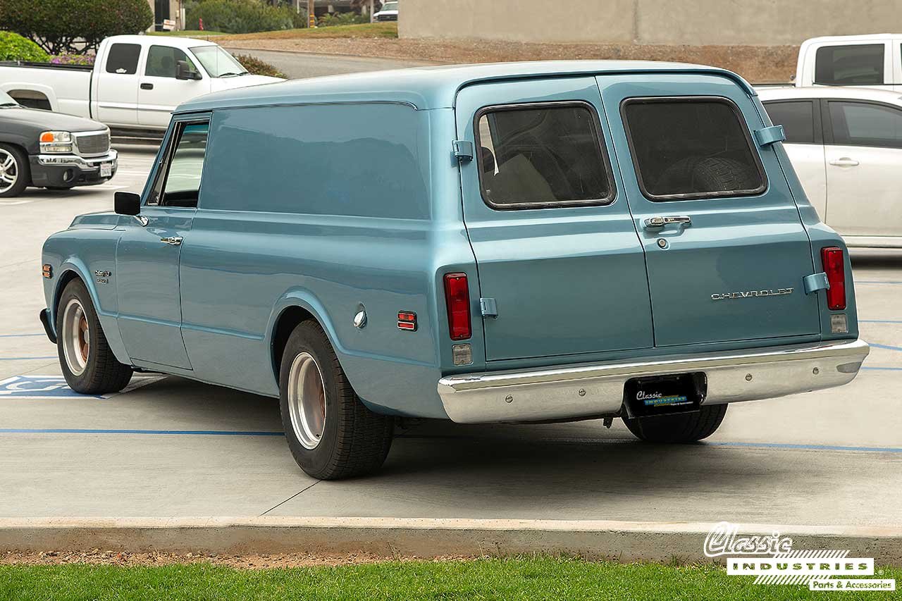 70_GMC_Panel_Impala-Blue-3-4_Rear