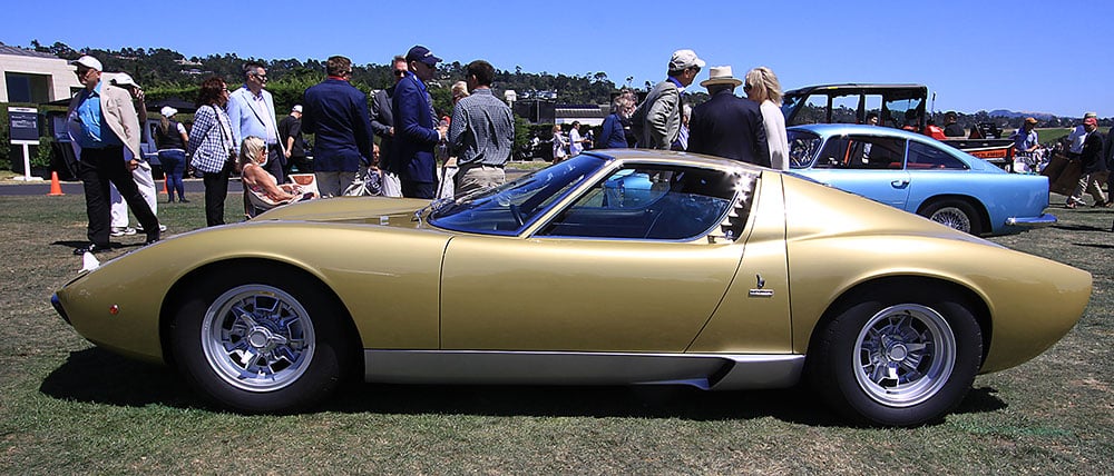 Gold Lamborhini Miura