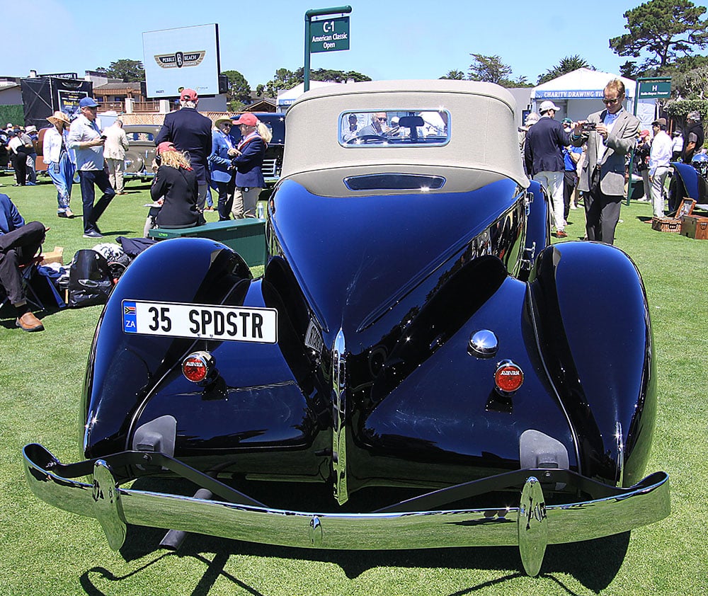 Auburn boattail rear