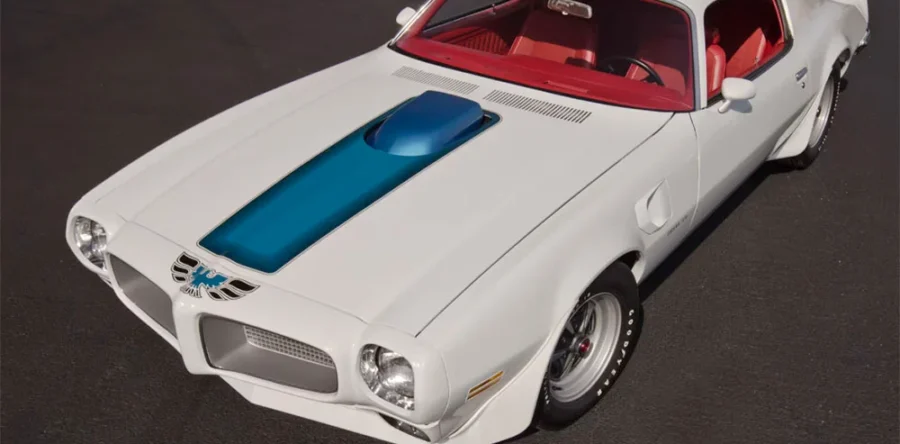 The 1970 Pontiac Firebird: A Muscle Car Evolution