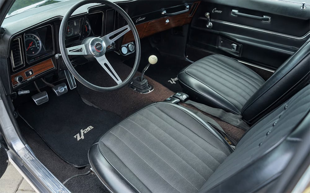 1969 Camaro Z28 interior 10 copy