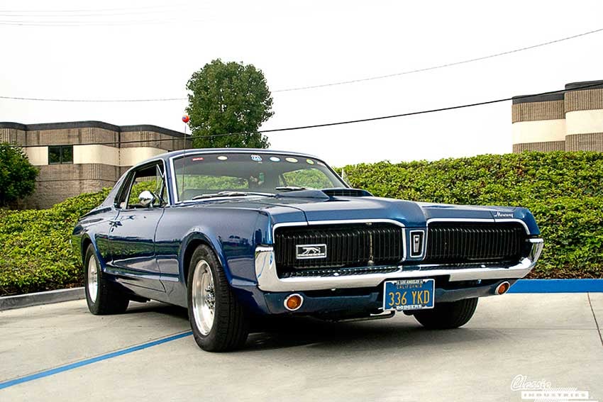 1968_Mercury_Cougar_Blue_Three_Fourth_Front_VDJ-copy