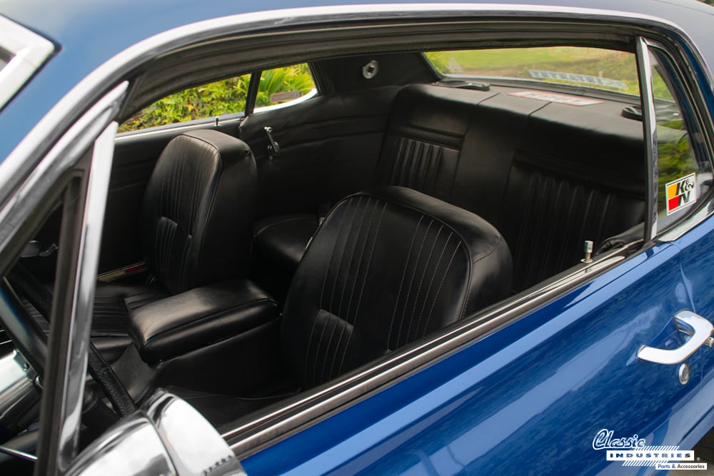 1968_Mercury_Cougar_Blue_Seats